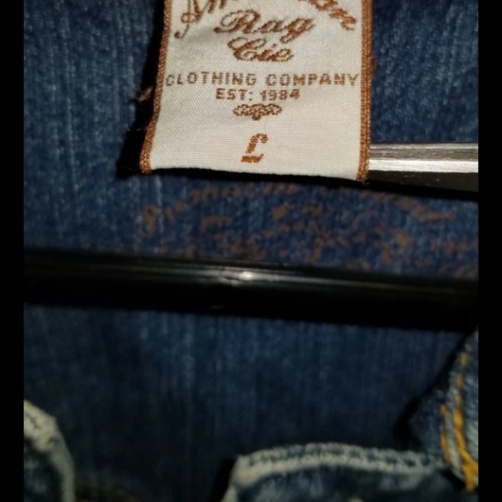 Jean jacket - Picture 3 of 10